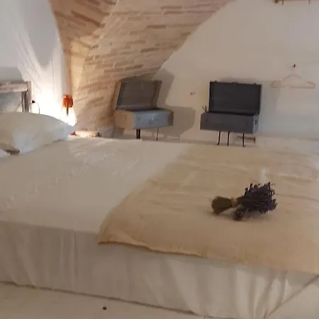 La Cantina: Cosy Stylish Vaults *