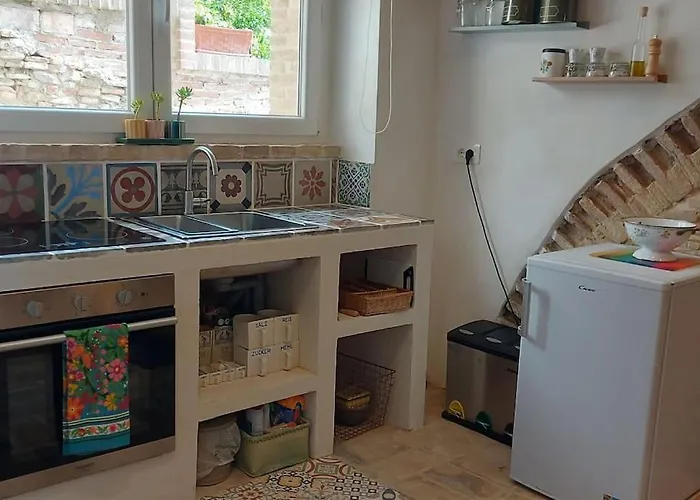 Апартаменты La Cantina: Cosy Stylish Vaults Villalfonsina