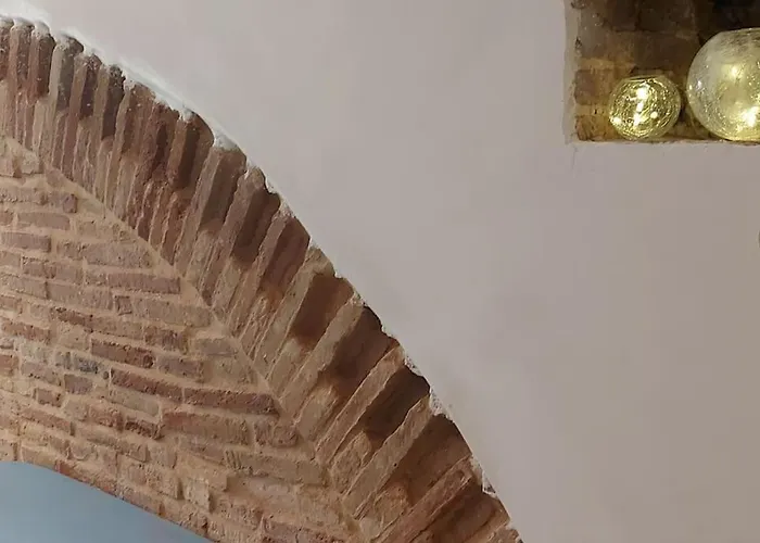 La Cantina: Cosy Stylish Vaults * Villalfonsina