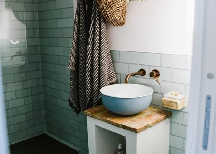 La Cantina: Cosy Stylish Vaults * Villalfonsina